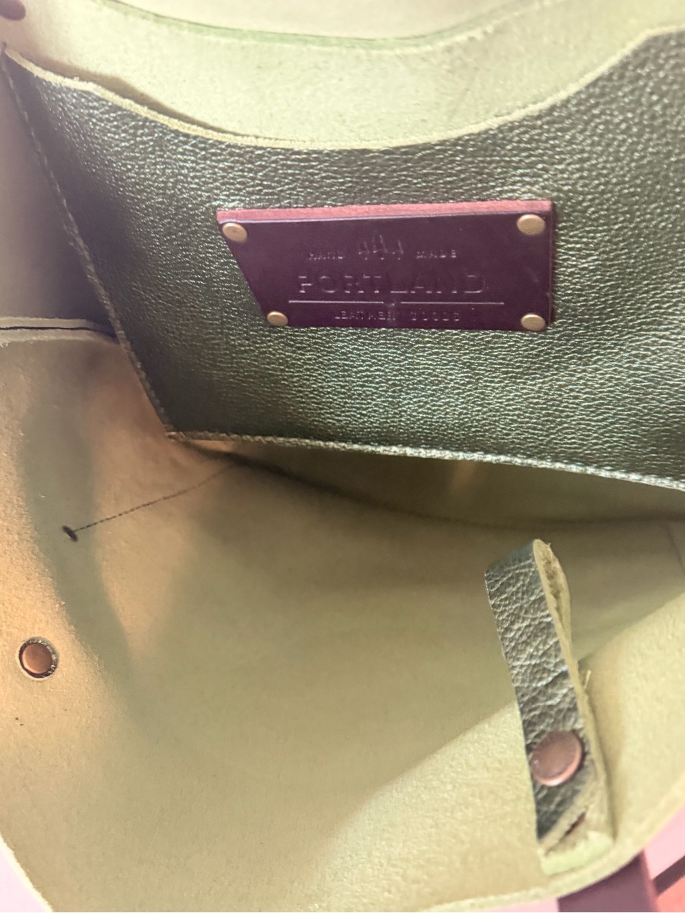 Portland Leather medium classic tote UNICORN ๐ฆ COLOR Green Greench - Picture 4 of 6